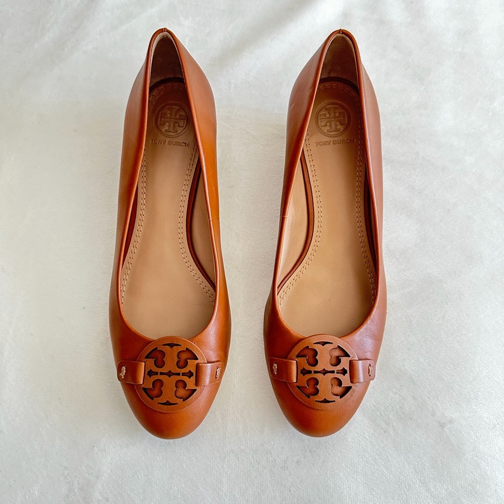 Tory Burch Slight Wedge Heels / Flats